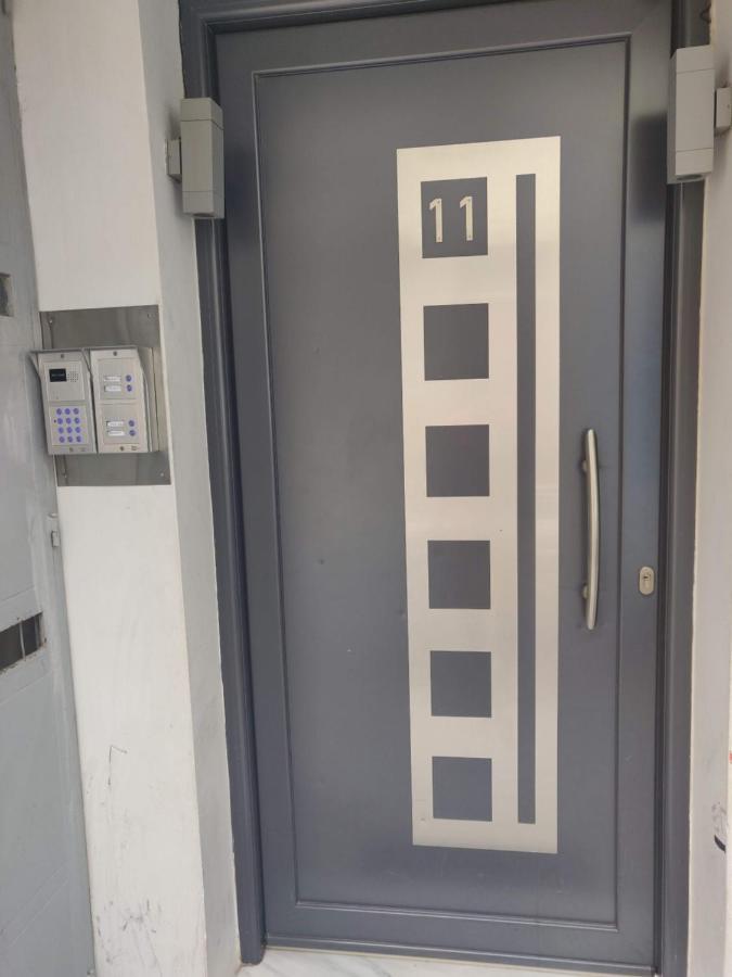 Sunny New Lovely Apartment 60 Meters From The Metro Atenas Exterior foto